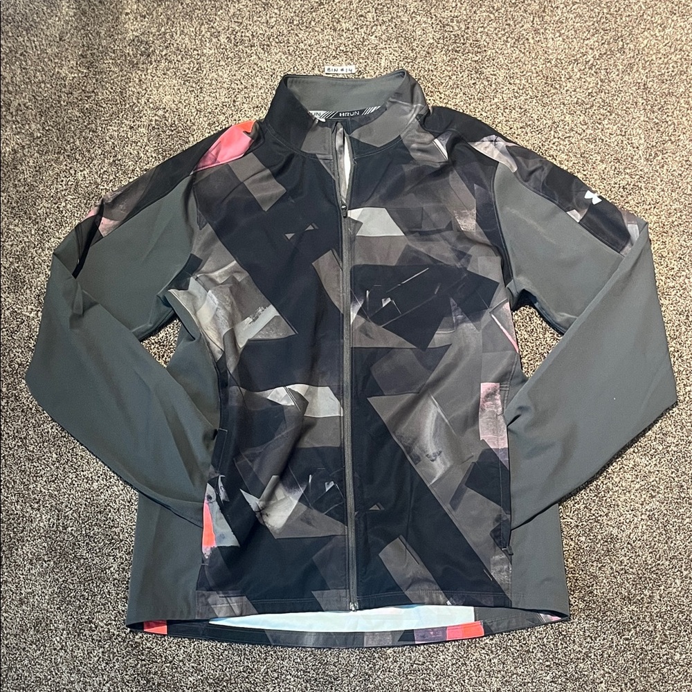 Under Armour Geometric Patterned Run Jacket